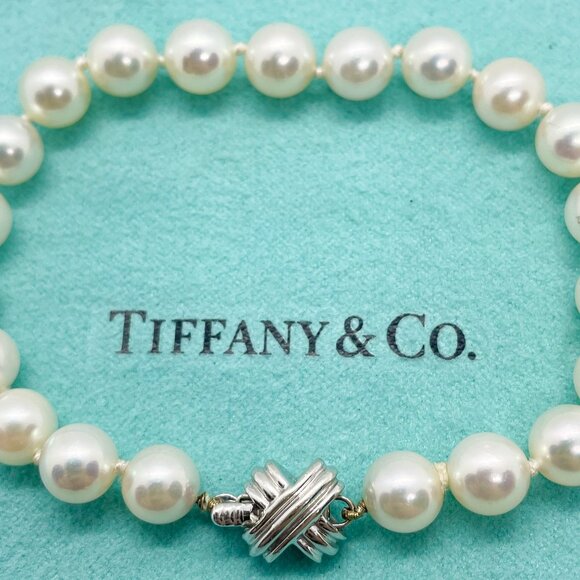 Tiffany & Co. Signature X 18K White Gold Pearl Bracelet 7.25" - Picture 3 of 8